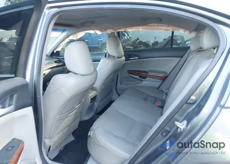 2011 Honda Accord 3.5 Ex-L z USA, uszkodzony, nr VIN 1HGCP3F88BA015318